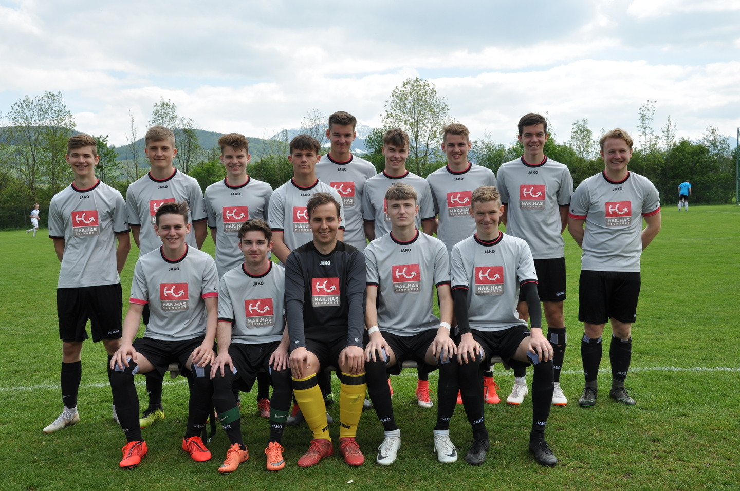 Fußball-Landesmeisterschaften in Salzburg Rif am 7. Mai 2019--Bild-Nr. 3