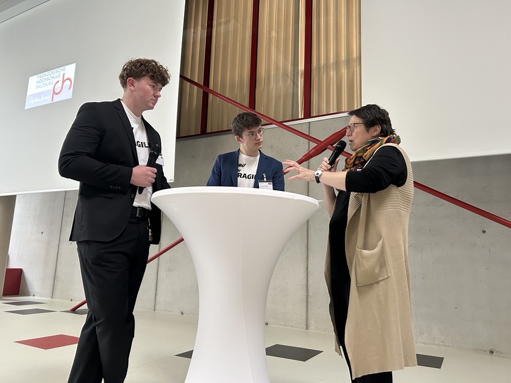 „FRAGILE“ - Junior Company des Jahres 2023 bei IBOBB-Konferenz eingeladen--Bild-Nr. 5