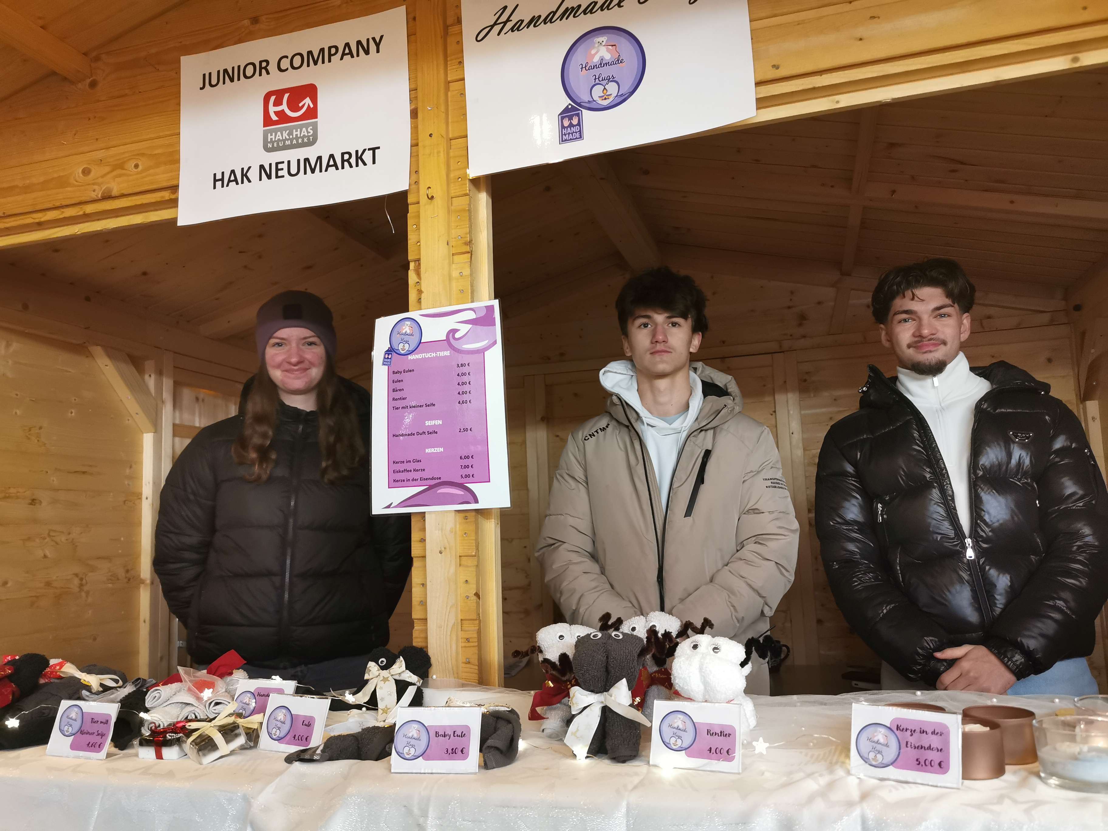 Junior Company "Handmade Hugs" bereits zweimal im Verkaufseinsatz--Bild-Nr. 2