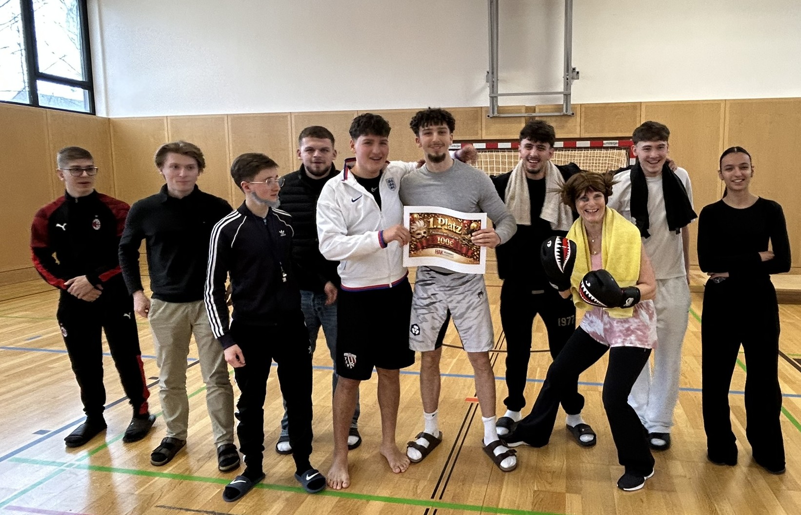 Faschingsdienstag an der HAK.HAS Neumarkt--Bild-Nr. 42