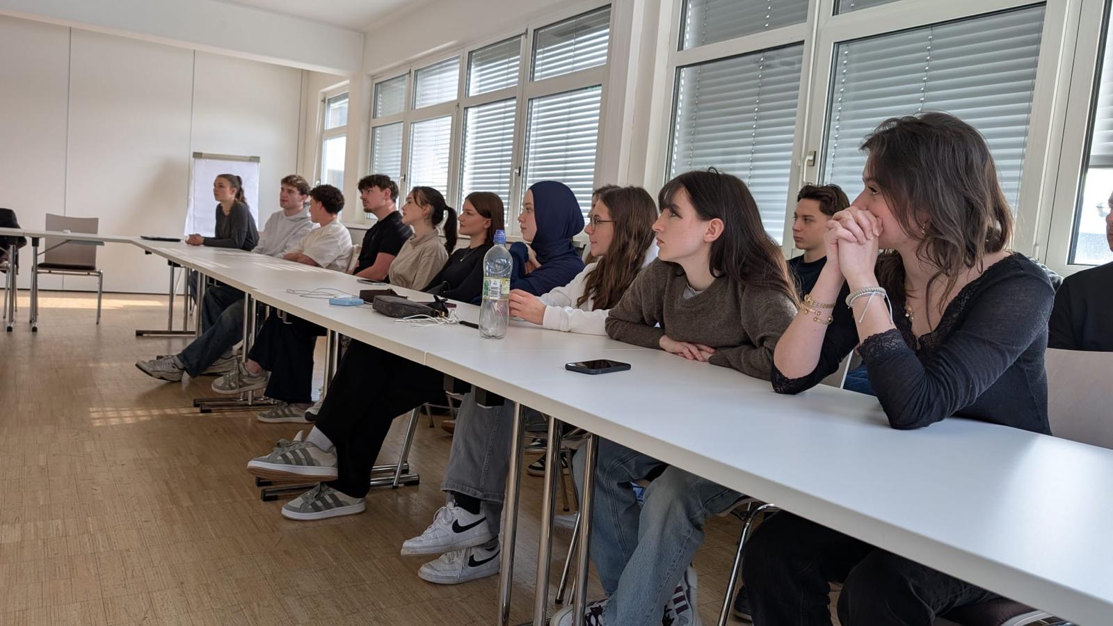 Spendenübergabe und Besuch des Haus Franziskus –  Notschlafstelle der Caritas Salzburg--Bild-Nr. 3