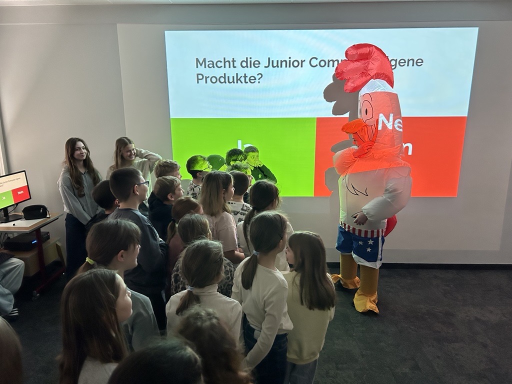 HAK Neumarkt trifft VS Straßwalchen--Bild-Nr. 1