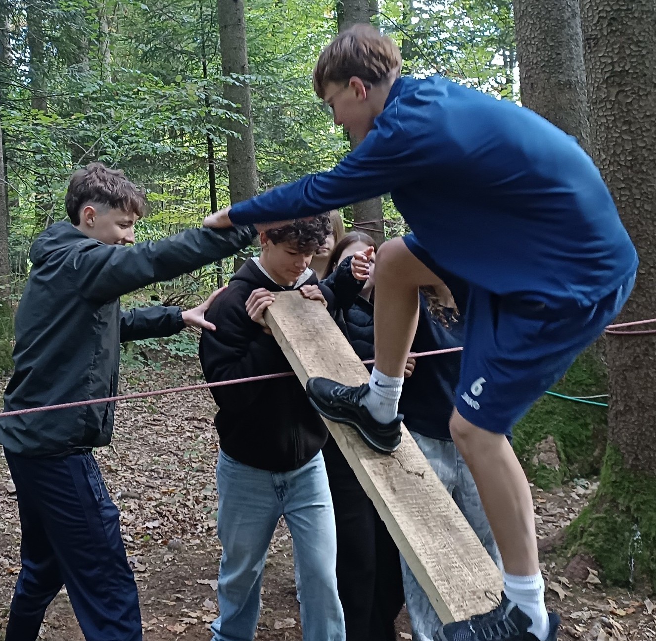 Kennenlerntage 1AHK 12.-13.10. in St. Gilgen--Bild-Nr. 2